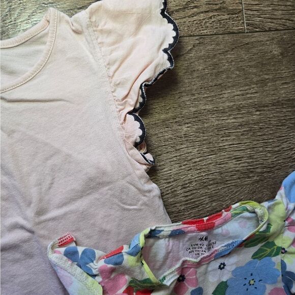 H&M tshirt bundle 18-24 m - Picture 5 of 6